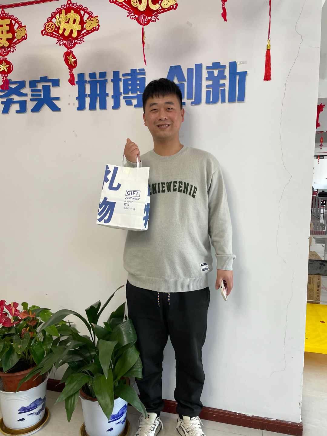 ab615593037974d5b90afb91a2fa720.jpg ab615593037974d5b90afb91a2fa720.jpg